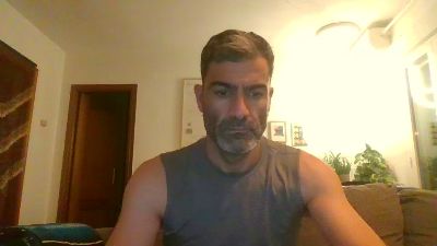 hotreds — Cam4 stream photo (Apr 2026)