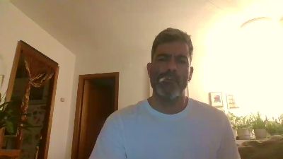 hotreds — Cam4 stream photo (Apr 2026)