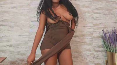 Teresa_Coluchi — webcam model online on cam4