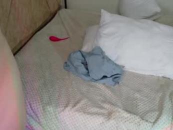 sweetlove_243 — webcam model online on chaturbate