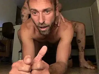 Bensbzh — webcam model online on stripchat