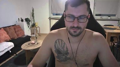 Dan_the_Man405 — Cam4 stream photo (Sep 2026)