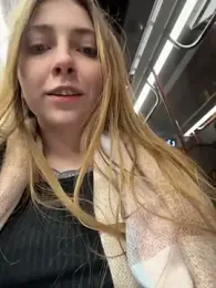 Sunny___Bunny — webcam model online on stripchat