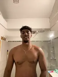 axel_black03 — webcam model online on stripchat