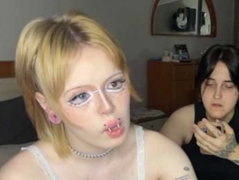 AliceAndMia — Bongacams stream photo (Aug 2026)