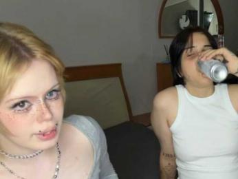 AliceAndMia — Bongacams stream photo (Aug 2026)