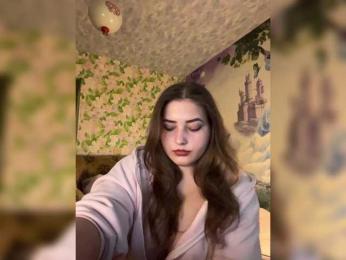 little-devil — webcam model online on bongacams