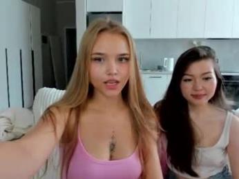 flooora_0 — Chaturbate stream photo (Jul 2026)