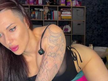 charmingaura1 — Bongacams stream photo (Apr 2026)