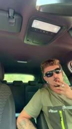 Takingshades — webcam model online on cam4