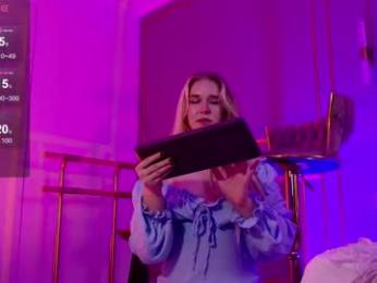 smiley_mia_ — Chaturbate stream photo (Apr 2025)