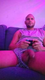 Flacode23cm — Cam4 stream photo (Nov 2025)