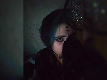 UntouchableSquirtWitch — Bongacams stream photo (Aug 2026)