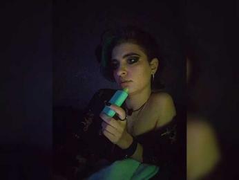 UntouchableSquirtWitch — Bongacams stream photo (Aug 2026)