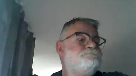 oura — Stripchat stream photo (Apr 2026)