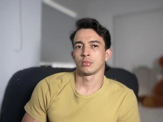 Fidelio Bertucci — flirt4free