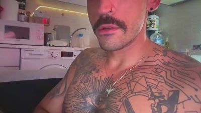 wrespaldo80 — Cam4 stream photo (Aug 2026)