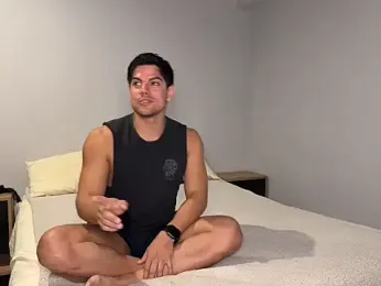 MartinyBruno — webcam model online on stripchat