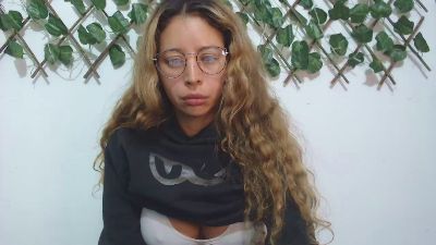 Jeiana4u — Cam4 stream photo (Mar 2026)