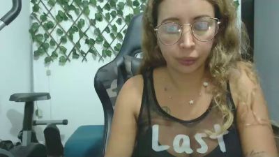 Jeiana4u — Cam4 stream photo (Apr 2026)