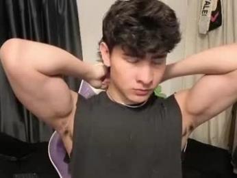 j_u_p_i_t_e_r — webcam model online on chaturbate