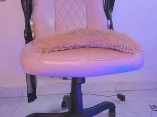 mia-royal — Camsoda stream photo (Apr 2026)