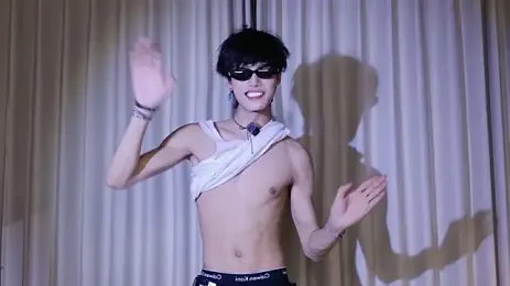 RenZeng — Stripchat stream photo (Sep 2026)