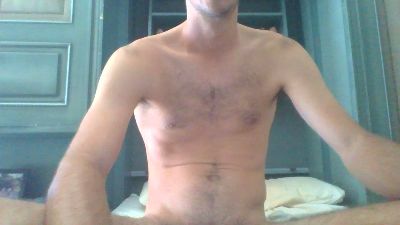 mikelhot — Cam4 stream photo (Sep 2026)