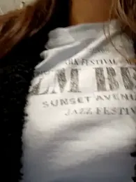 Violeta_12- — Stripchat stream photo (Mar 2025)