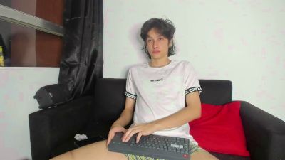 Onion_knight420 — Cam4 stream photo (Aug 2026)