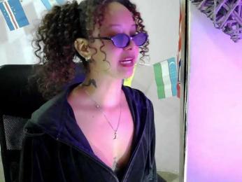 milanxbunny333 — webcam model online on bongacams