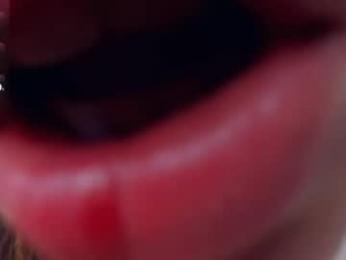glowhub_ — Chaturbate stream photo (May 2026)