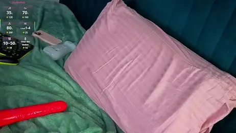 KateBleare — Stripchat stream photo (Apr 2026)