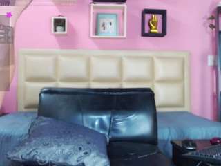 sharoll-nasty — Camsoda stream photo (Apr 2026)