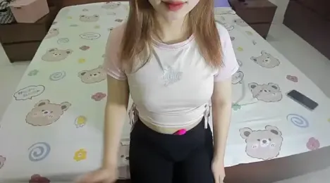LuckyBabe_18 — Stripchat stream photo (Nov 2023)