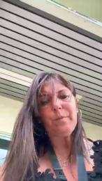 Desiree1951 — webcam model online on cam4