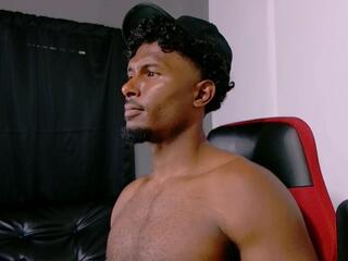 Malik Wilson — flirt4free