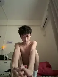 sexyboy-3525 — webcam model online on stripchat