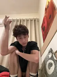 sexyboy-3525 — webcam model online on stripchat