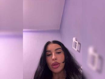 _Anasteisha_ — webcam model online on bongacams