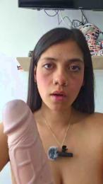 sweet_scarlett_ — Cam4 stream photo (Apr 2026)