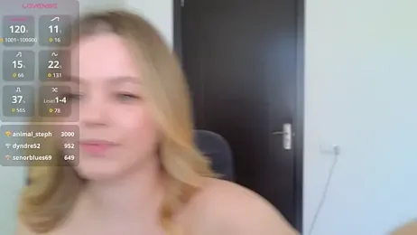 Milana15 — Stripchat stream photo (May 2026)