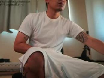 ah_ha — Chaturbate stream photo (Apr 2026)