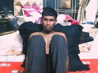 indianthuggin — Camsoda stream photo (May 2026)