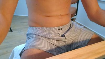 Reale — webcam model online on cam4