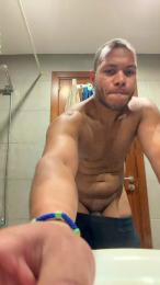 POTRO_latino2 — Cam4 stream photo (May 2026)