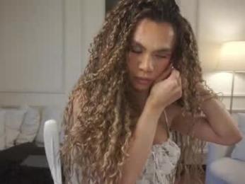naomigomezz — Chaturbate stream photo (Jun 2026)