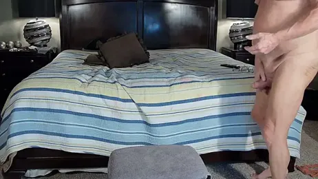 Hornylouisewil — Stripchat stream photo (Apr 2026)