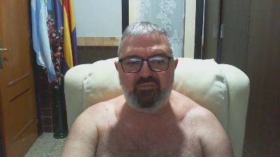 coluche3 — Cam4 stream photo (Jan 2026)