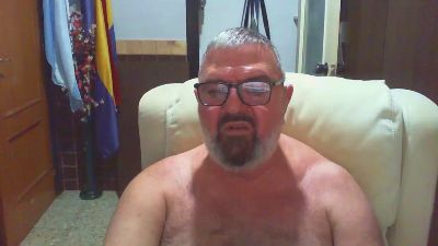 coluche3 — Cam4 stream photo (Apr 2026)